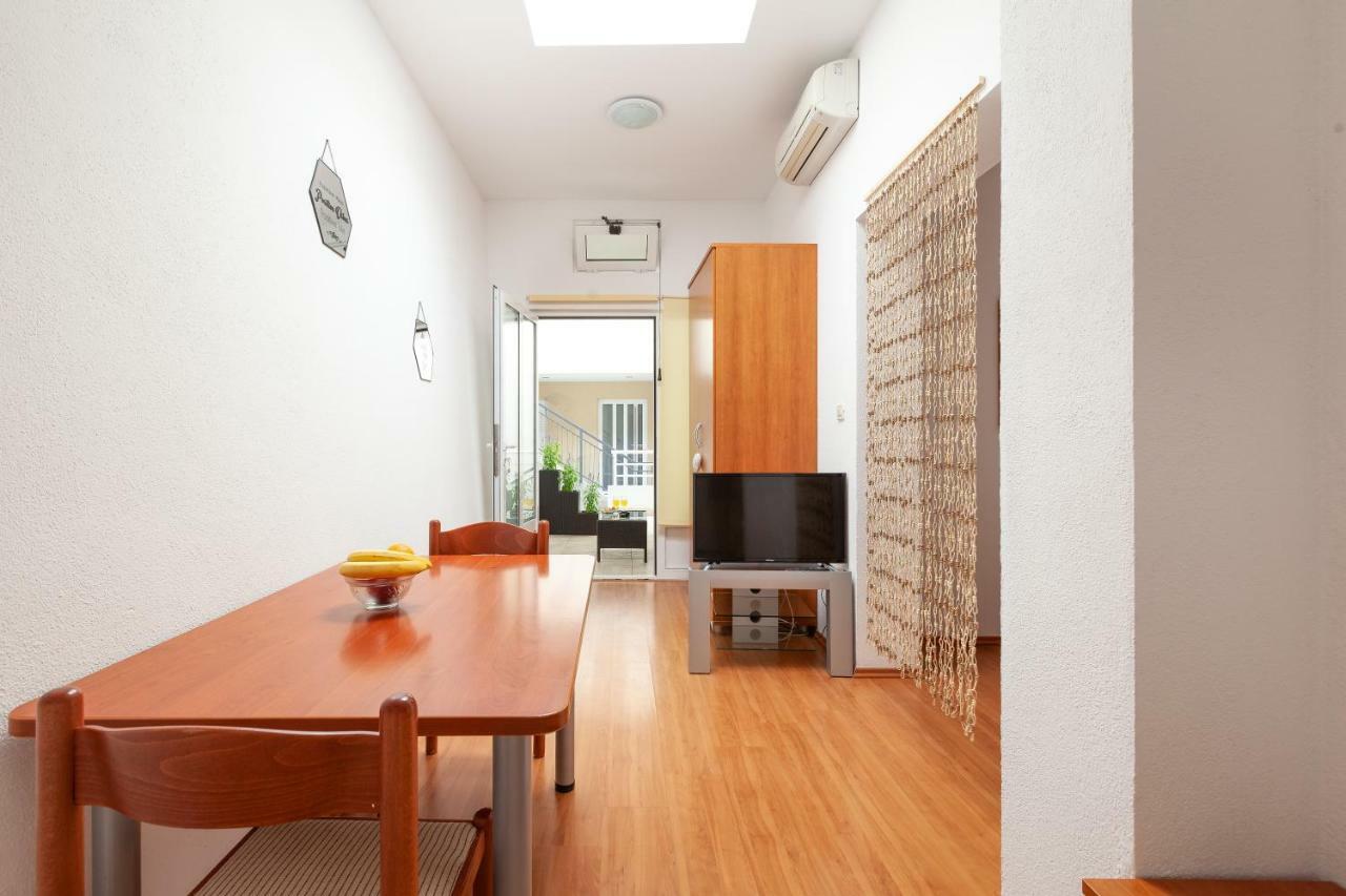 Apartments R Makarska Kültér fotó