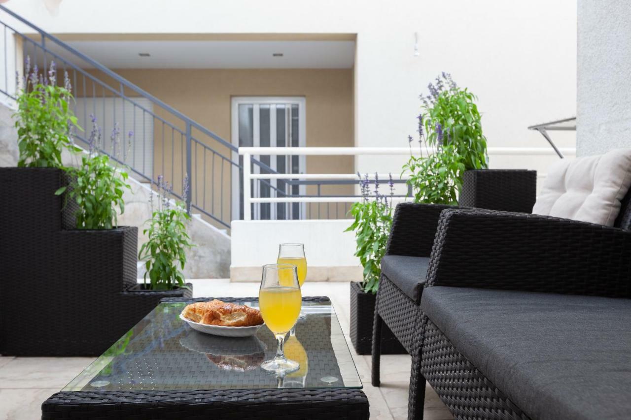 Apartments R Makarska Kültér fotó