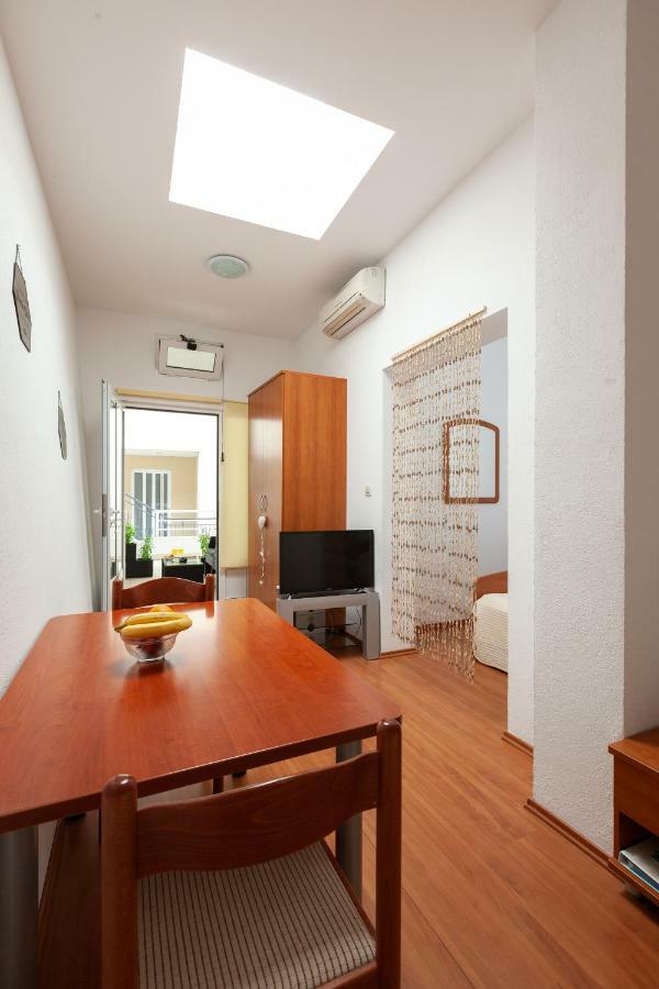 Apartments R Makarska Kültér fotó