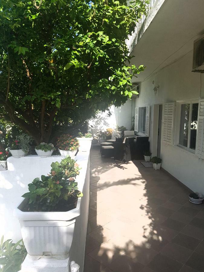 Apartments R Makarska Kültér fotó